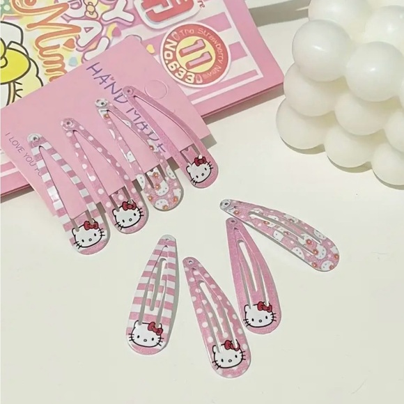6pcs  Cute Small Hello Kitty Decorative Hair Clips for Girls. - Picture 2 of 7